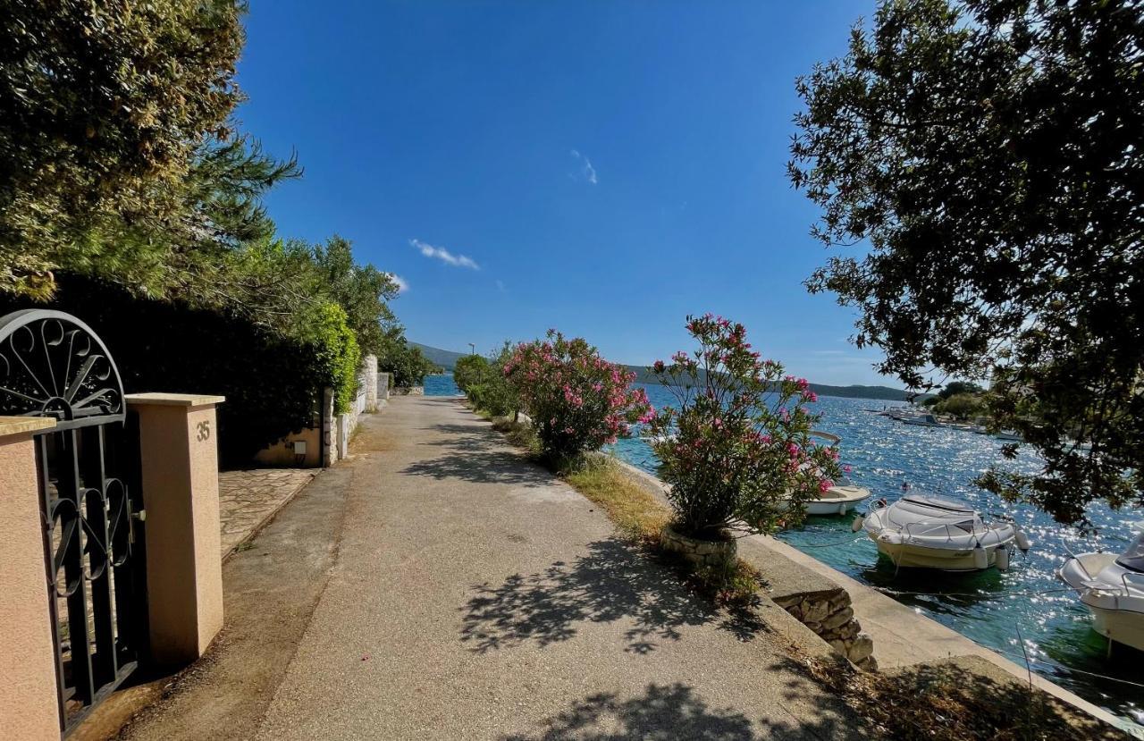 Apartments Paradise Zaboric Bagian luar foto